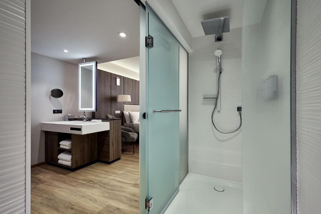 Ac Hotel By Marriott Strasbourg Exterior photo